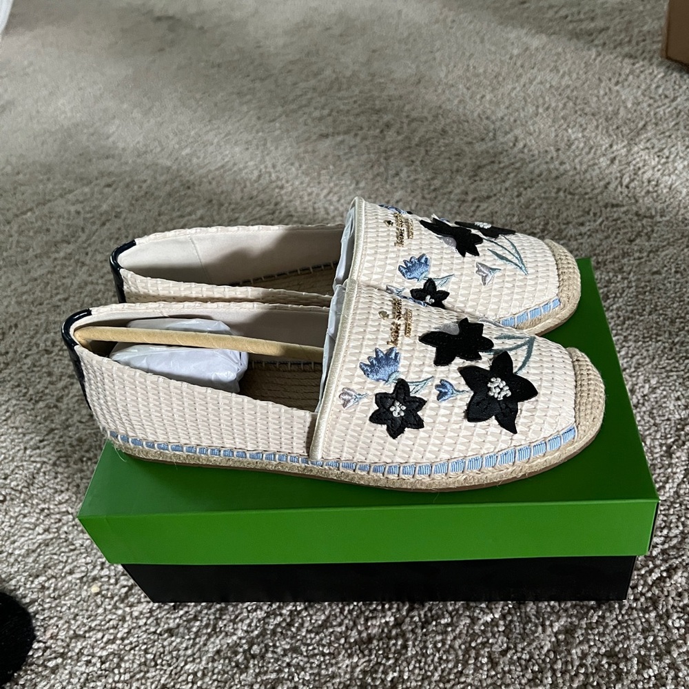 NIB Kate Spade Gwen daffodil flats / espadrilles